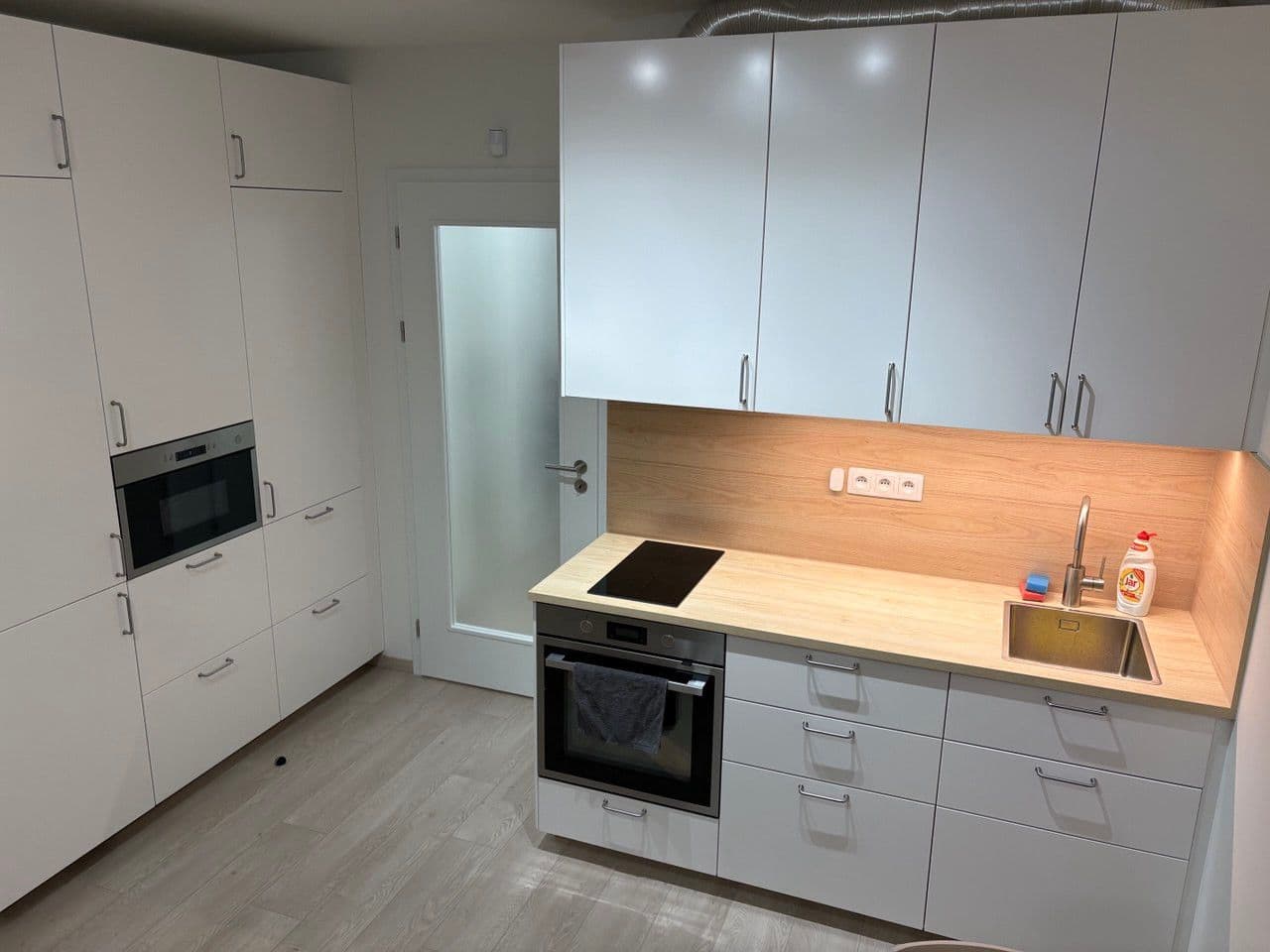 Pronájem bytu 1+kk 33 m², Výstavní, Praha, Praha Pronájem bytu 1+kk 33 m², Výstavní, Praha, Praha