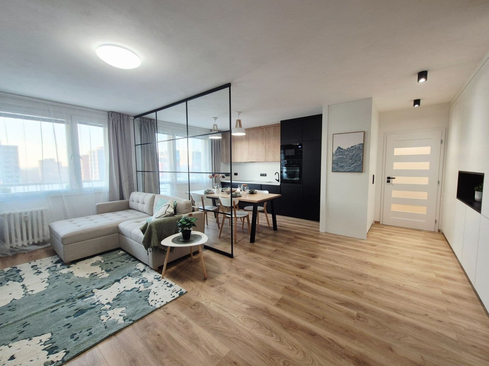 Prodej bytu 3+kk 80 m², nábřeží Závodu míru, Pardubice, Pardubický kraj Prodej bytu 3+kk 80 m², nábřeží Závodu míru, Pardubice, Pardubický kraj