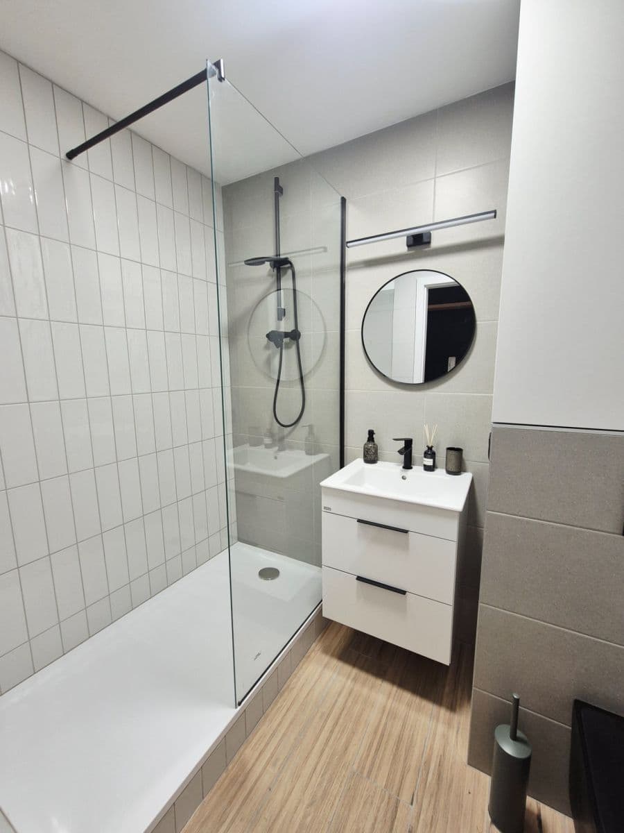 Prodej bytu 3+kk 80 m², nábřeží Závodu míru, Pardubice, Pardubický kraj Prodej bytu 3+kk 80 m², nábřeží Závodu míru, Pardubice, Pardubický kraj