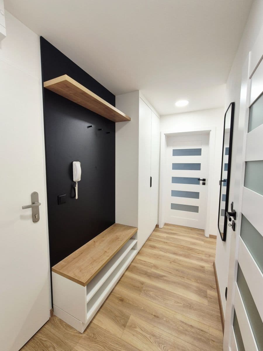 Prodej bytu 3+kk 80 m², nábřeží Závodu míru, Pardubice, Pardubický kraj Prodej bytu 3+kk 80 m², nábřeží Závodu míru, Pardubice, Pardubický kraj