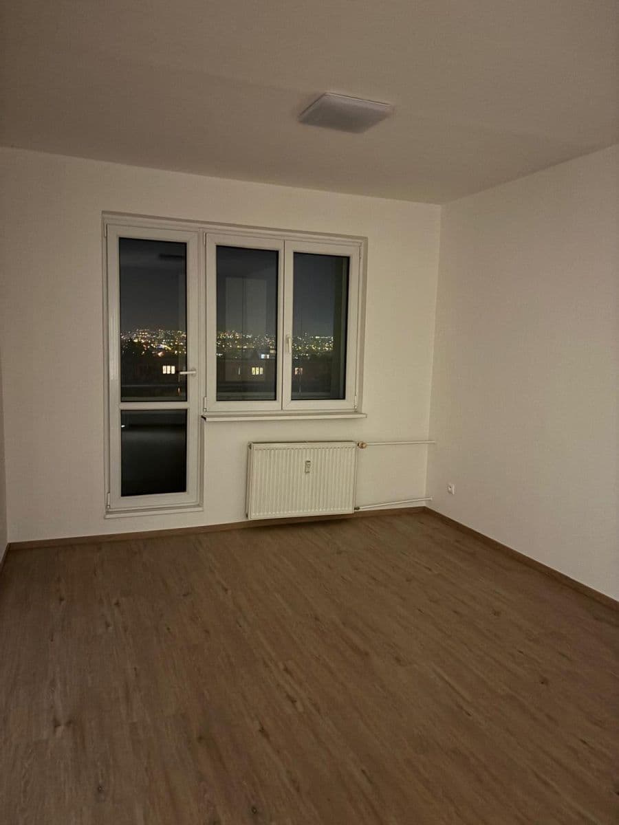 Pronájem bytu 2+1 55 m², U Krbu, Praha, Praha Pronájem bytu 2+1 55 m², U Krbu, Praha, Praha