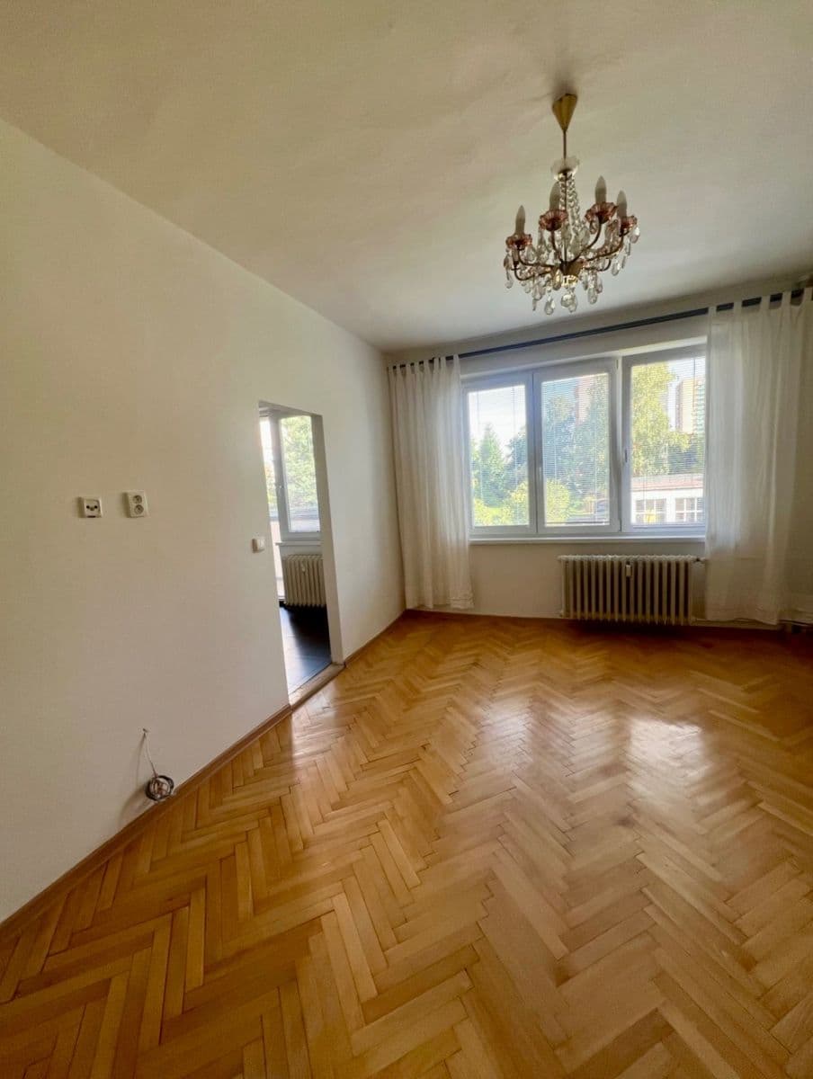 Pronájem bytu 2+1 55 m², Máchova, Třinec, Moravskoslezský kraj Pronájem bytu 2+1 55 m², Máchova, Třinec, Moravskoslezský kraj