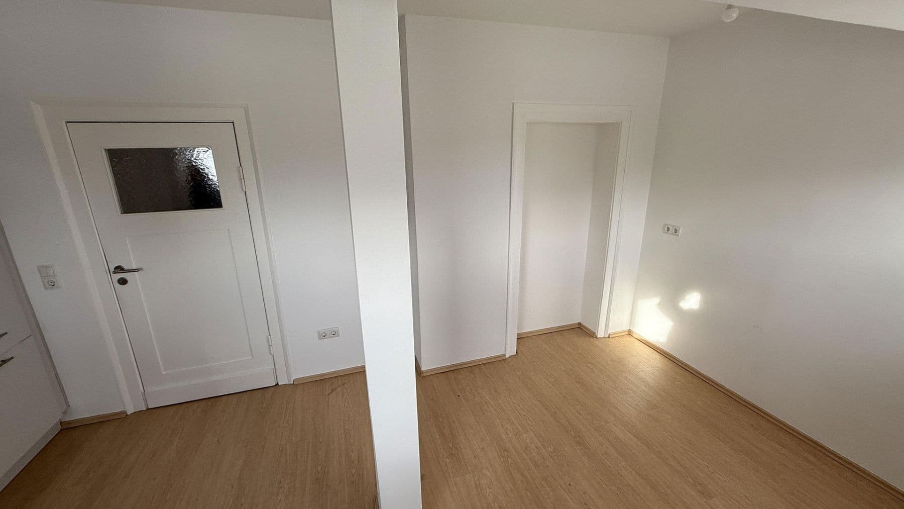Pronájem bytu 3+1 70 m², Feuergraben 6, Hameln, Dolní Sasko Pronájem bytu 3+1 70 m², Feuergraben 6, Hameln, Dolní Sasko