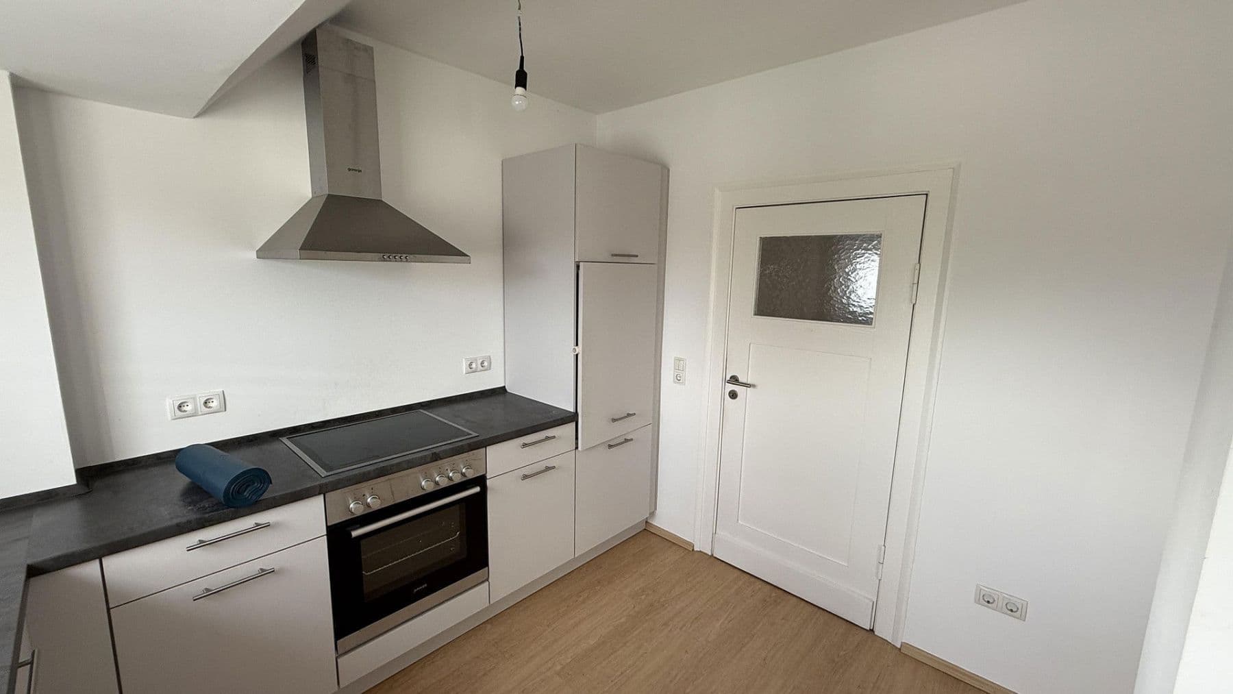 Pronájem bytu 3+1 70 m², Feuergraben 6, Hameln, Dolní Sasko Pronájem bytu 3+1 70 m², Feuergraben 6, Hameln, Dolní Sasko