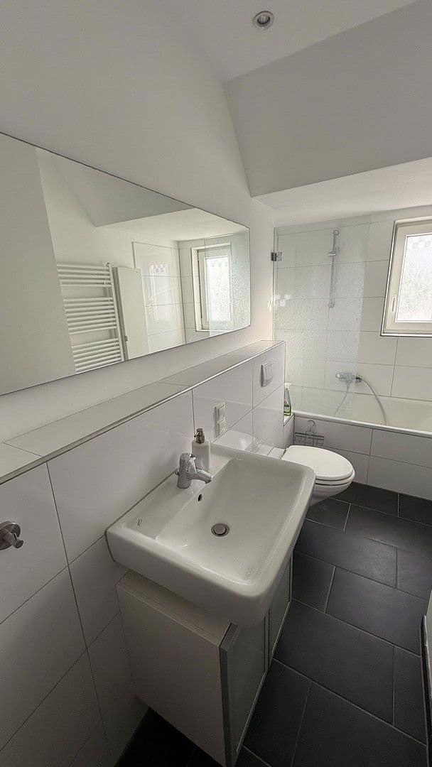 Pronájem bytu 3+1 70 m², Feuergraben 6, Hameln, Dolní Sasko Pronájem bytu 3+1 70 m², Feuergraben 6, Hameln, Dolní Sasko