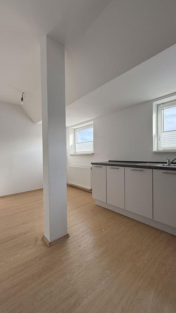 Pronájem bytu 3+1 70 m², Feuergraben 6, Hameln, Dolní Sasko Pronájem bytu 3+1 70 m², Feuergraben 6, Hameln, Dolní Sasko
