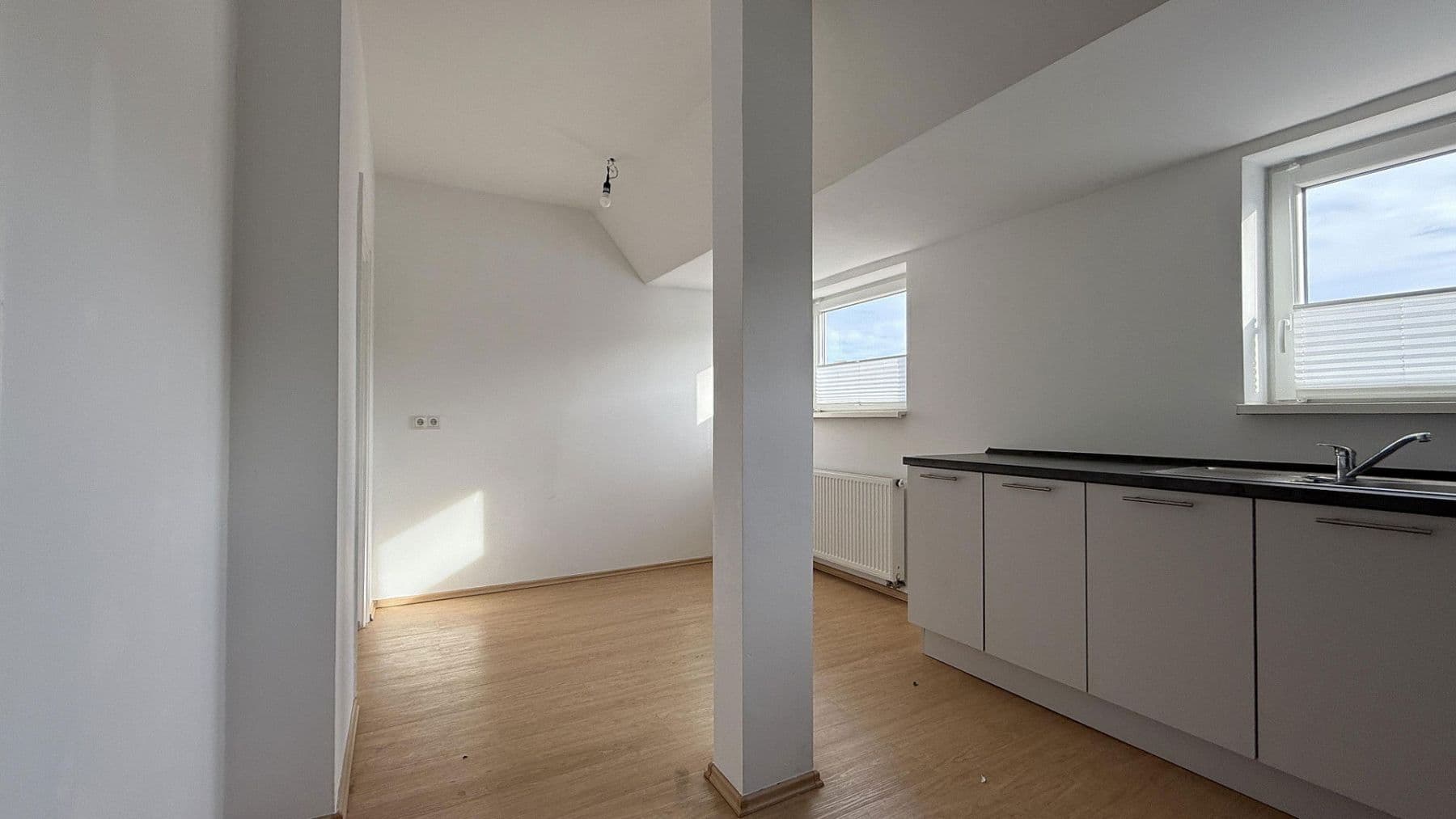Pronájem bytu 3+1 70 m², Feuergraben 6, Hameln, Dolní Sasko Pronájem bytu 3+1 70 m², Feuergraben 6, Hameln, Dolní Sasko