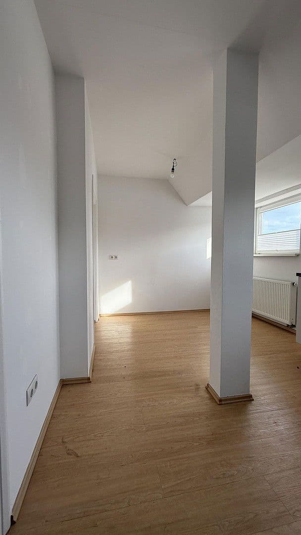 Pronájem bytu 3+1 70 m², Feuergraben 6, Hameln, Dolní Sasko Pronájem bytu 3+1 70 m², Feuergraben 6, Hameln, Dolní Sasko