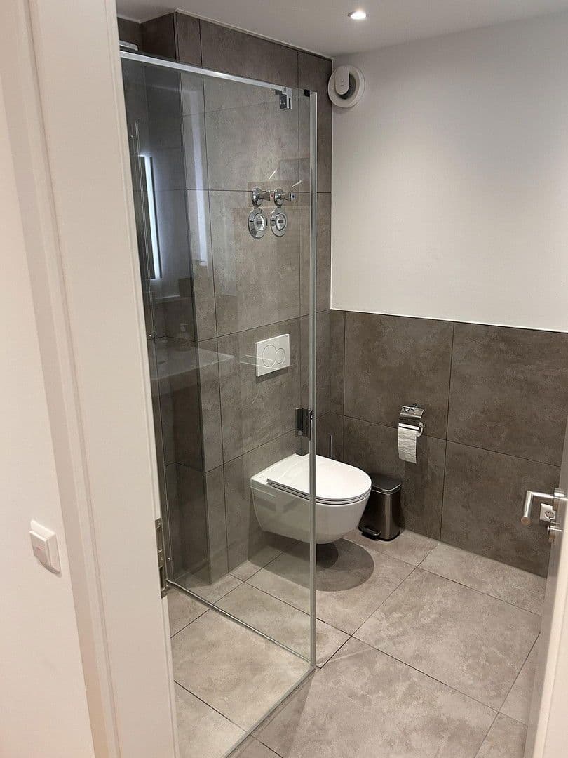 Pronájem bytu 2+1 60 m², Gerhardt Hauptmann Straße 41a, Sinsheim, Bádensko-Württembersko Pronájem bytu 2+1 60 m², Gerhardt Hauptmann Straße 41a, Sinsheim, Bádensko-Württembersko