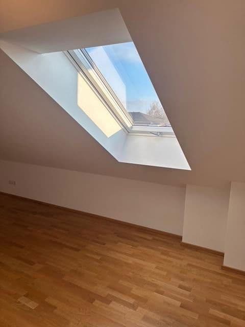Pronájem bytu 5+1 189 m², München, Bavorsko Pronájem bytu 5+1 189 m², München, Bavorsko