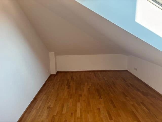 Pronájem bytu 5+1 189 m², München, Bavorsko Pronájem bytu 5+1 189 m², München, Bavorsko