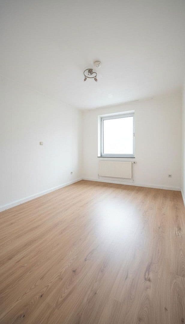 Pronájem bytu 3+1 68 m², Rudolfstraße 24, Cáchy, Severní Porýní-Vestfálsko Pronájem bytu 3+1 68 m², Rudolfstraße 24, Cáchy, Severní Porýní-Vestfálsko