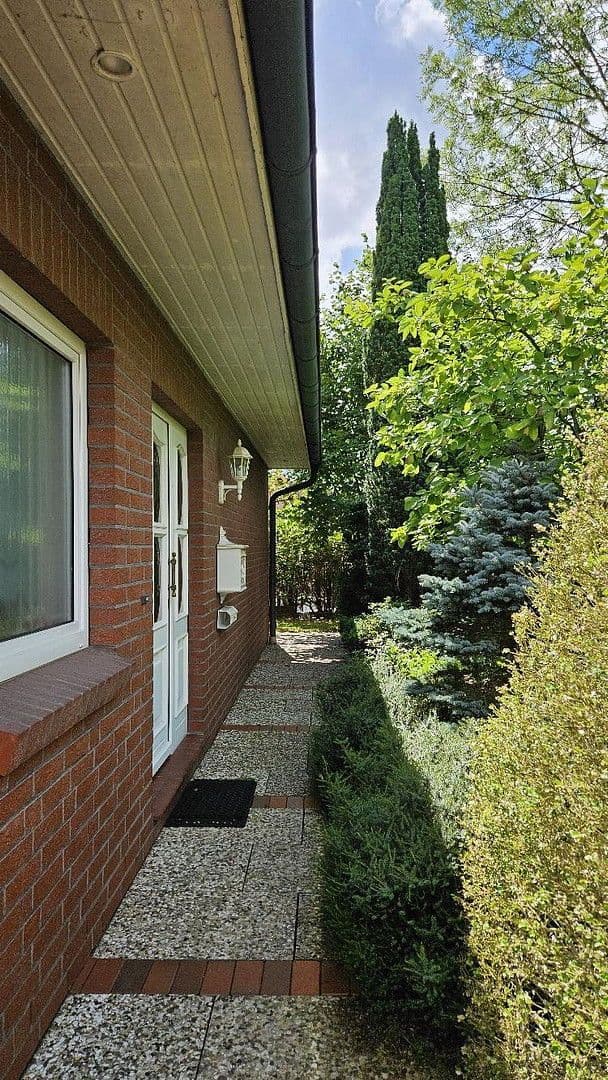 Prodej domu 135 m², pozemek 563 m², Hamburg, Hamburg Prodej domu 135 m², pozemek 563 m², Hamburg, Hamburg