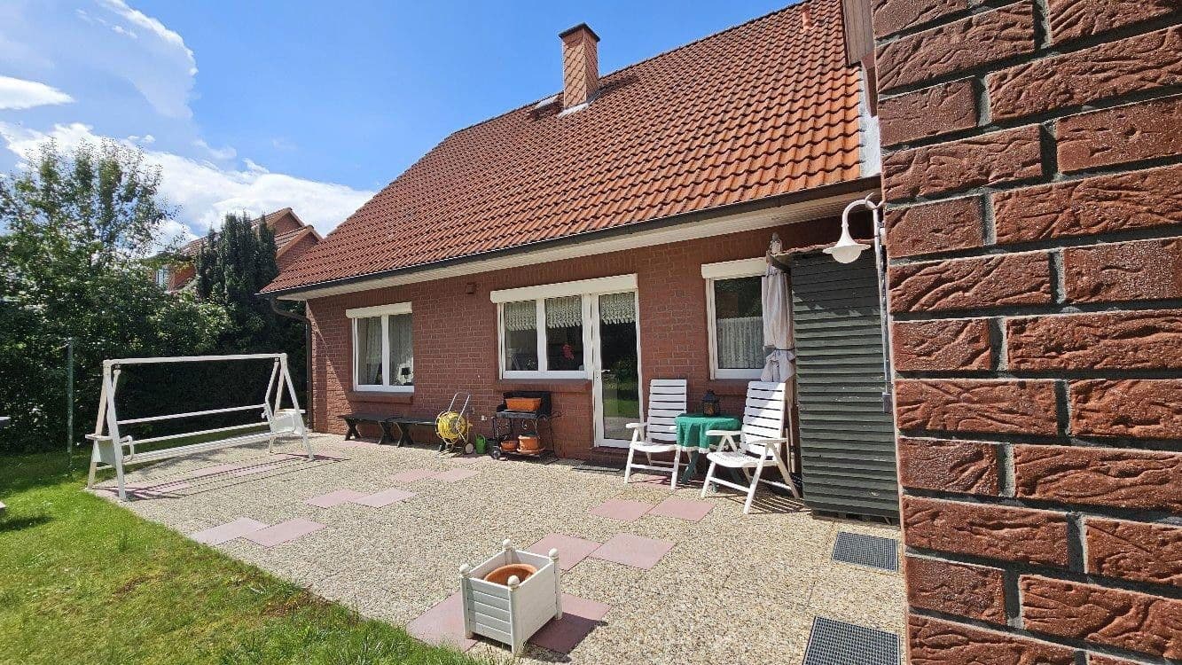 Prodej domu 135 m², pozemek 563 m², Hamburg, Hamburg Prodej domu 135 m², pozemek 563 m², Hamburg, Hamburg