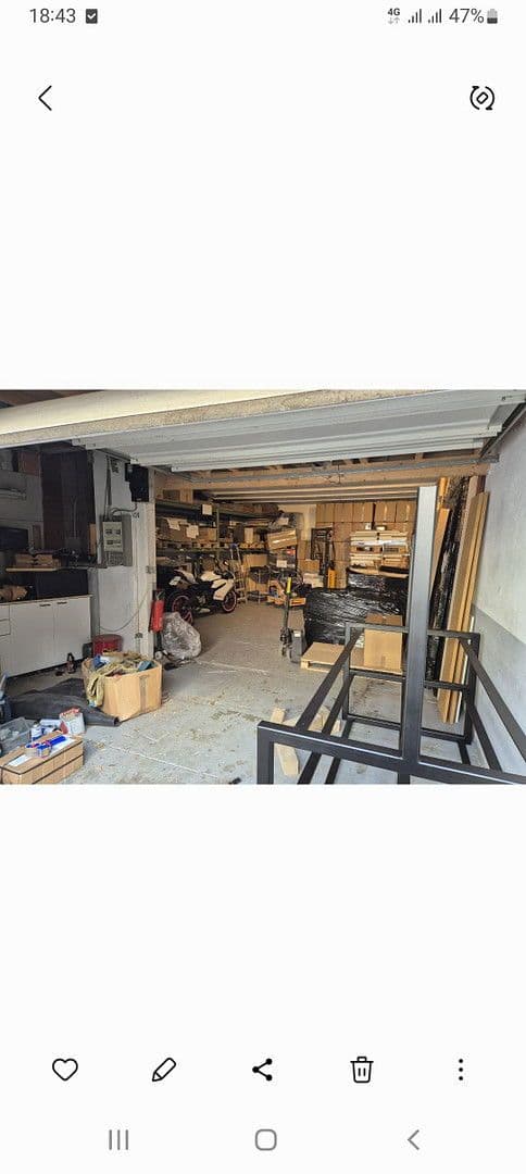 Prodej domu 233 m², pozemek 338 m², Solingen, Severní Porýní-Vestfálsko Prodej domu 233 m², pozemek 338 m², Solingen, Severní Porýní-Vestfálsko