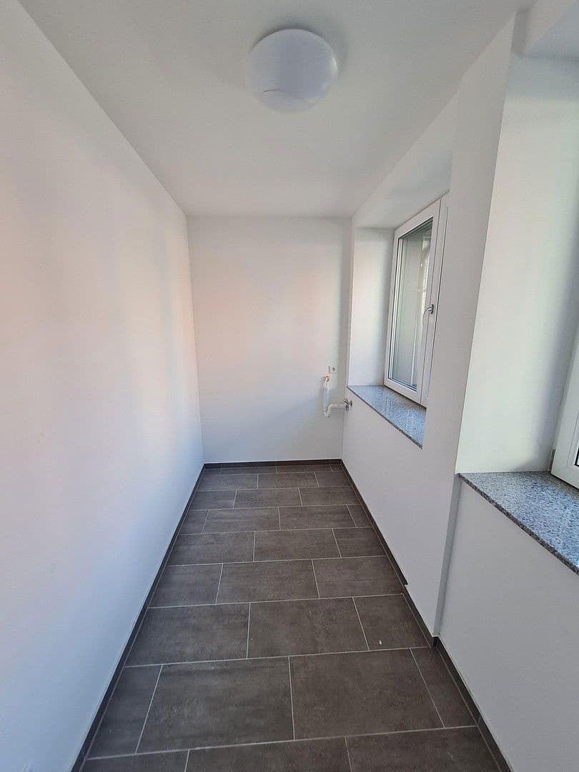 Pronájem bytu 3+1 93 m², Henriettenstr. 2a, Essen, Severní Porýní-Vestfálsko Pronájem bytu 3+1 93 m², Henriettenstr. 2a, Essen, Severní Porýní-Vestfálsko