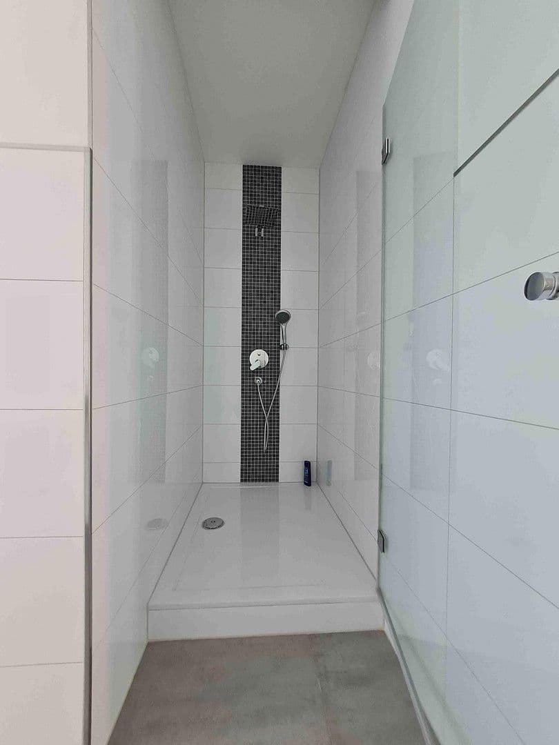 Pronájem bytu 3+1 93 m², Henriettenstr. 2a, Essen, Severní Porýní-Vestfálsko Pronájem bytu 3+1 93 m², Henriettenstr. 2a, Essen, Severní Porýní-Vestfálsko