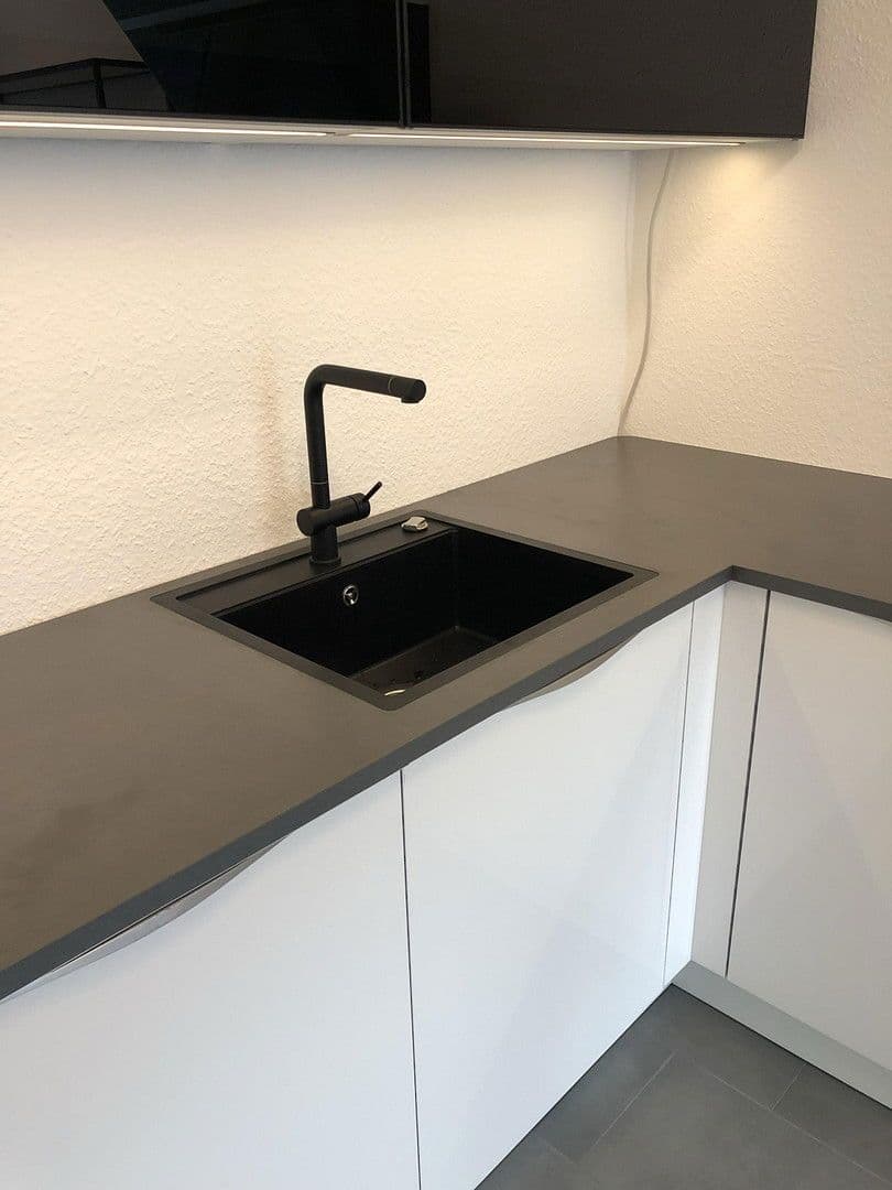 Pronájem bytu 3+1 73 m², Wöllstadt, Hessen Pronájem bytu 3+1 73 m², Wöllstadt, Hessen