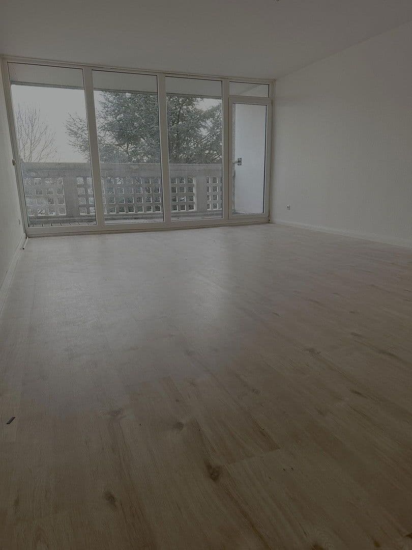 Pronájem bytu 2+1 72 m², Cáchy, Severní Porýní-Vestfálsko Pronájem bytu 2+1 72 m², Cáchy, Severní Porýní-Vestfálsko