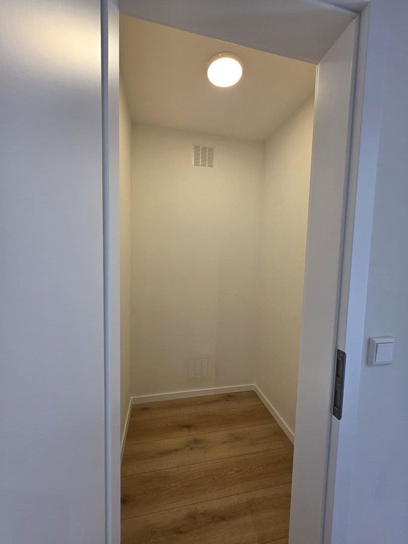 Prodej bytu 3+1 82 m², Bäckergasse 7a, Schwarzenbruck, Bavorsko Prodej bytu 3+1 82 m², Bäckergasse 7a, Schwarzenbruck, Bavorsko