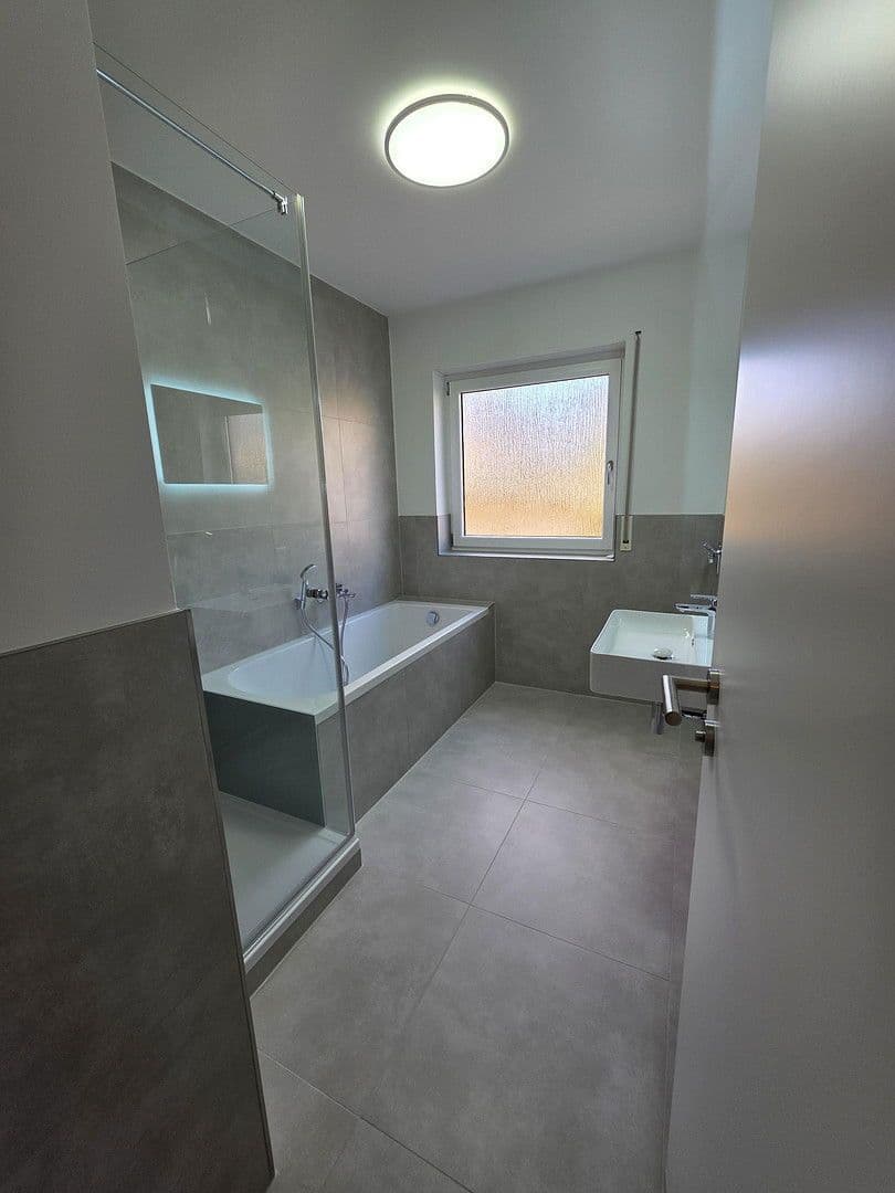 Prodej bytu 3+1 82 m², Bäckergasse 7a, Schwarzenbruck, Bavorsko Prodej bytu 3+1 82 m², Bäckergasse 7a, Schwarzenbruck, Bavorsko