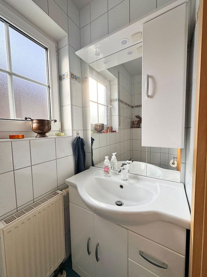 Prodej domu 100 m², pozemek 340 m², Hammersbach, Hessen Prodej domu 100 m², pozemek 340 m², Hammersbach, Hessen