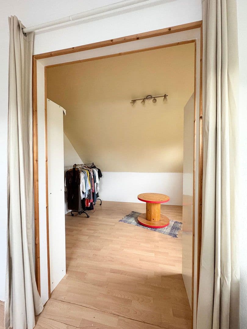 Prodej domu 100 m², pozemek 340 m², Hammersbach, Hessen Prodej domu 100 m², pozemek 340 m², Hammersbach, Hessen