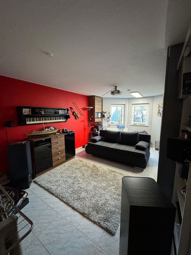 Prodej domu 100 m², pozemek 340 m², Hammersbach, Hessen Prodej domu 100 m², pozemek 340 m², Hammersbach, Hessen