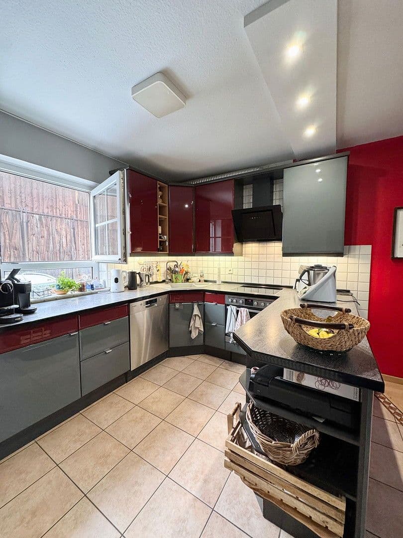 Prodej domu 100 m², pozemek 340 m², Hammersbach, Hessen Prodej domu 100 m², pozemek 340 m², Hammersbach, Hessen