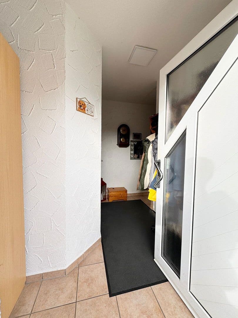 Prodej domu 100 m², pozemek 340 m², Hammersbach, Hessen Prodej domu 100 m², pozemek 340 m², Hammersbach, Hessen