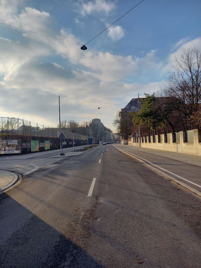 Prodej bytu 3+1 70 m², Rheinstrasse 3, München, Bavorsko Prodej bytu 3+1 70 m², Rheinstrasse 3, München, Bavorsko