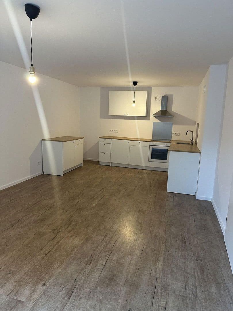 Pronájem bytu 2+1 60 m², Rösrather Str.700A, Köln, Severní Porýní-Vestfálsko Pronájem bytu 2+1 60 m², Rösrather Str.700A, Köln, Severní Porýní-Vestfálsko