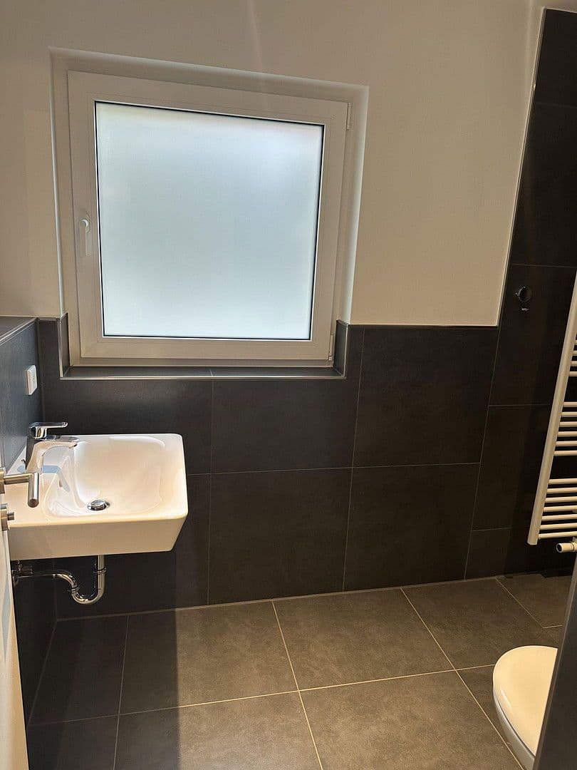 Pronájem bytu 2+1 60 m², Rösrather Str.700A, Köln, Severní Porýní-Vestfálsko Pronájem bytu 2+1 60 m², Rösrather Str.700A, Köln, Severní Porýní-Vestfálsko