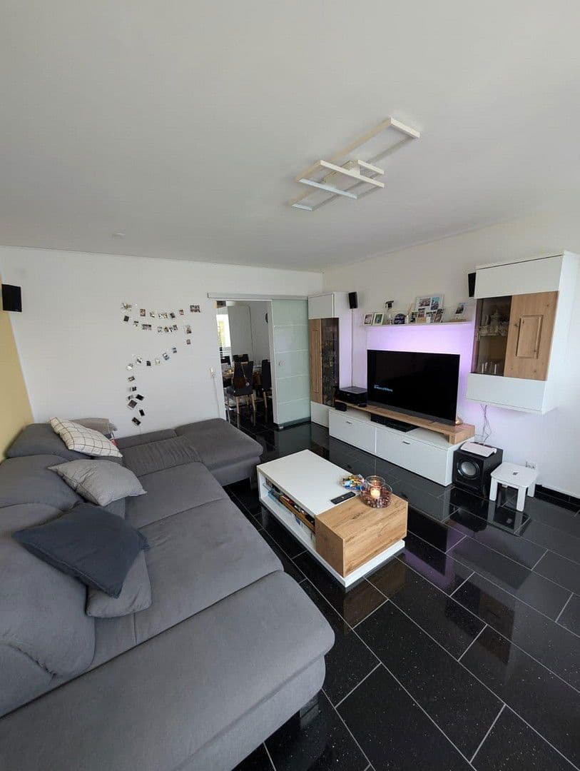 Prodej bytu 3+kk 75 m², Hagen, Severní Porýní-Vestfálsko Prodej bytu 3+kk 75 m², Hagen, Severní Porýní-Vestfálsko