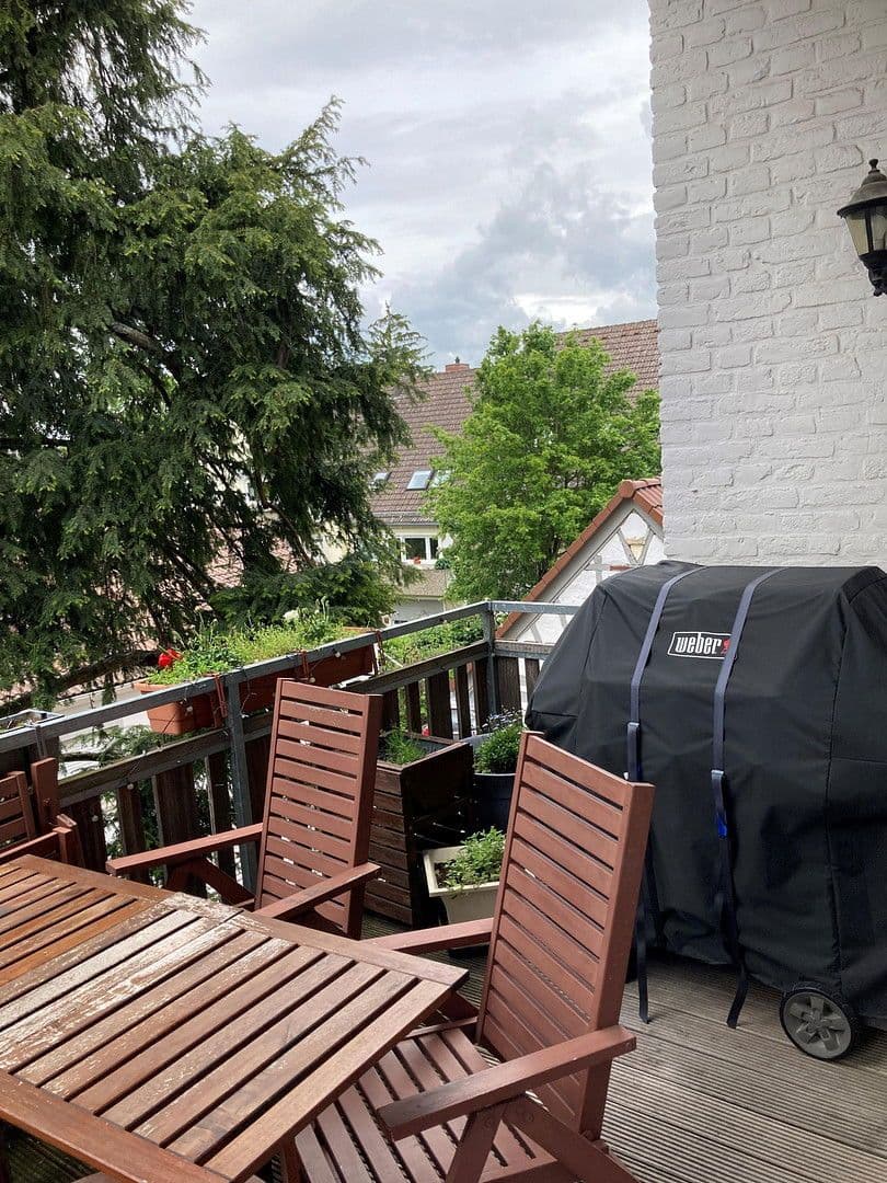 Pronájem bytu 4+1 109 m², Ringstraße 9, Wiesbaden, Hessen Pronájem bytu 4+1 109 m², Ringstraße 9, Wiesbaden, Hessen