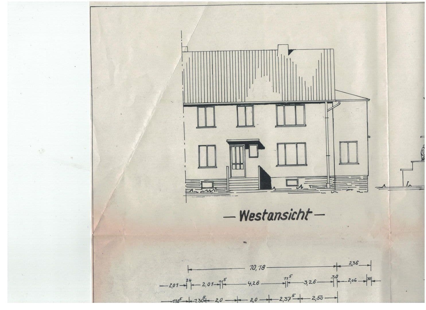 Prodej domu 178 m², pozemek 642 m², Bahnhofsstraße 22, Ronnenberg, Dolní Sasko Prodej domu 178 m², pozemek 642 m², Bahnhofsstraße 22, Ronnenberg, Dolní Sasko