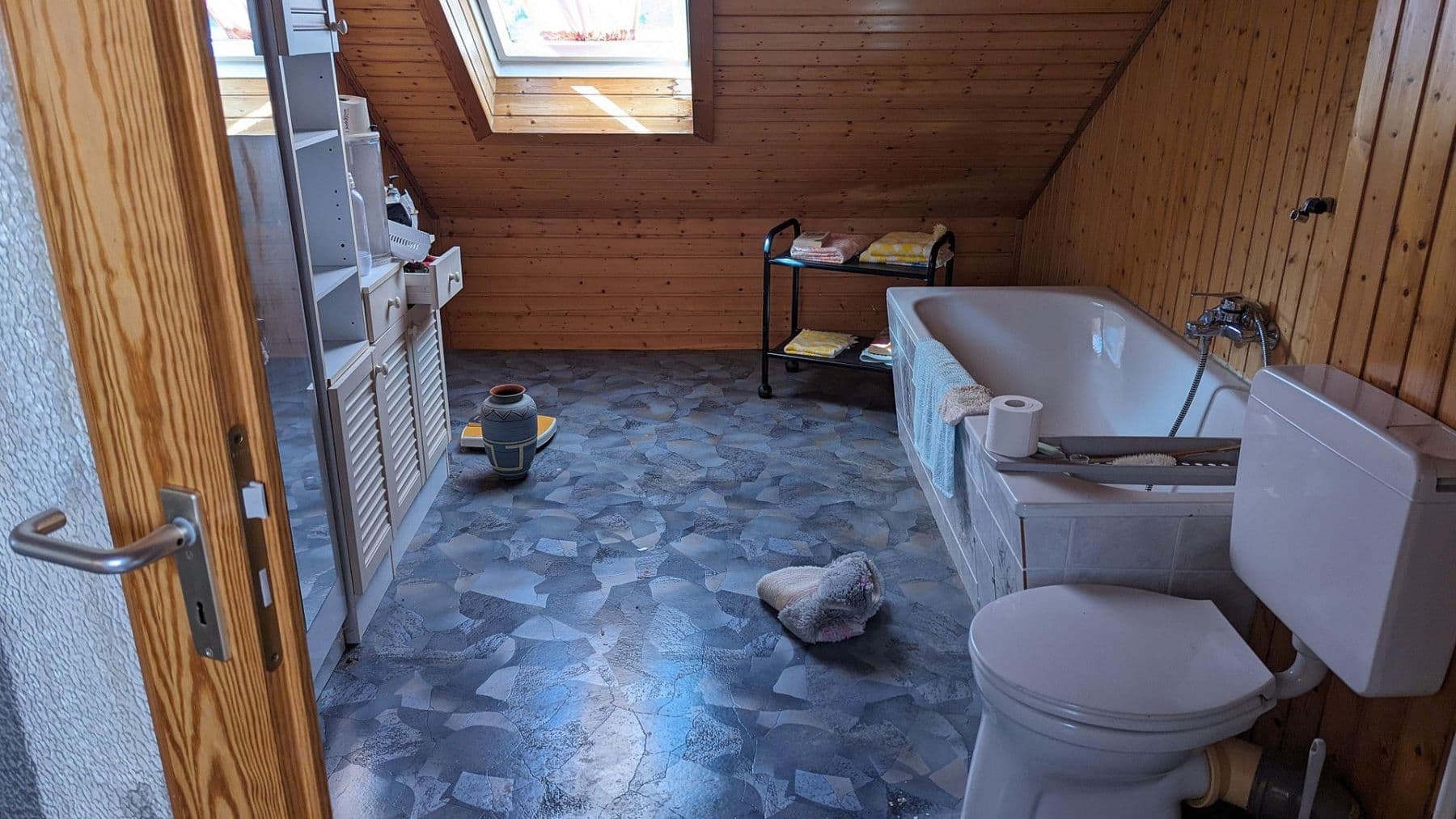 Prodej domu 178 m², pozemek 642 m², Bahnhofsstraße 22, Ronnenberg, Dolní Sasko Prodej domu 178 m², pozemek 642 m², Bahnhofsstraße 22, Ronnenberg, Dolní Sasko