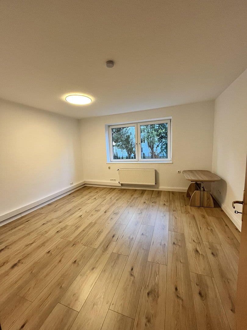 Pronájem bytu 2+1 34 m², Henckellweg 2, Hannover, Dolní Sasko Pronájem bytu 2+1 34 m², Henckellweg 2, Hannover, Dolní Sasko