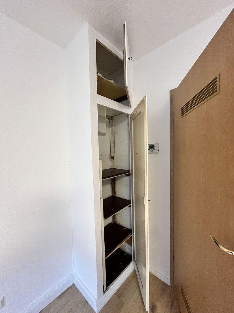 Pronájem bytu 2+1 34 m², Henckellweg 2, Hannover, Dolní Sasko Pronájem bytu 2+1 34 m², Henckellweg 2, Hannover, Dolní Sasko