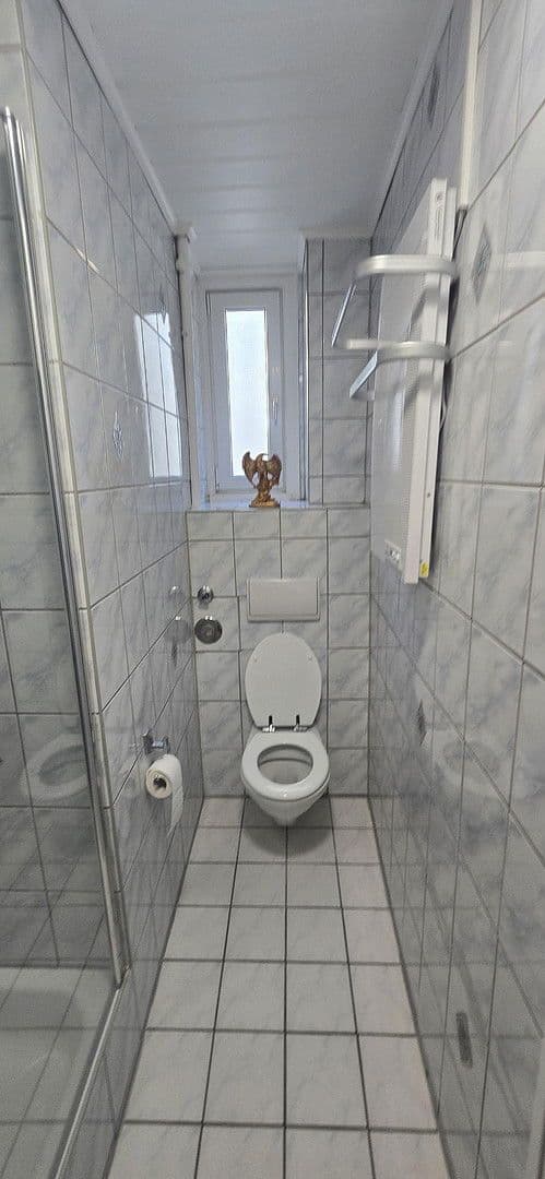 Pronájem bytu 1+1 28 m², Duisburgerstraße 22, Stuttgart, Bádensko-Württembersko Pronájem bytu 1+1 28 m², Duisburgerstraße 22, Stuttgart, Bádensko-Württembersko