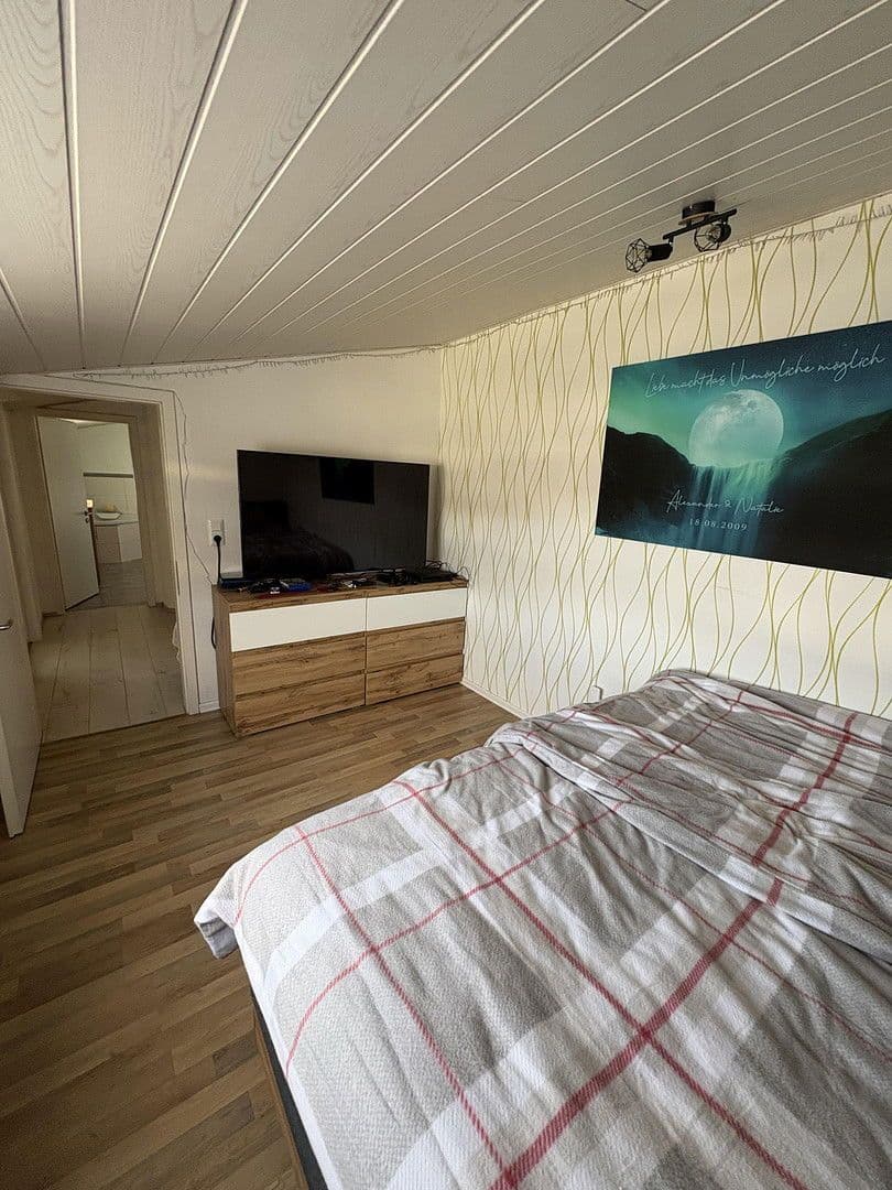 Pronájem bytu 3+1 113 m², Bahnhofstr. 13, Gedern, Hessen Pronájem bytu 3+1 113 m², Bahnhofstr. 13, Gedern, Hessen