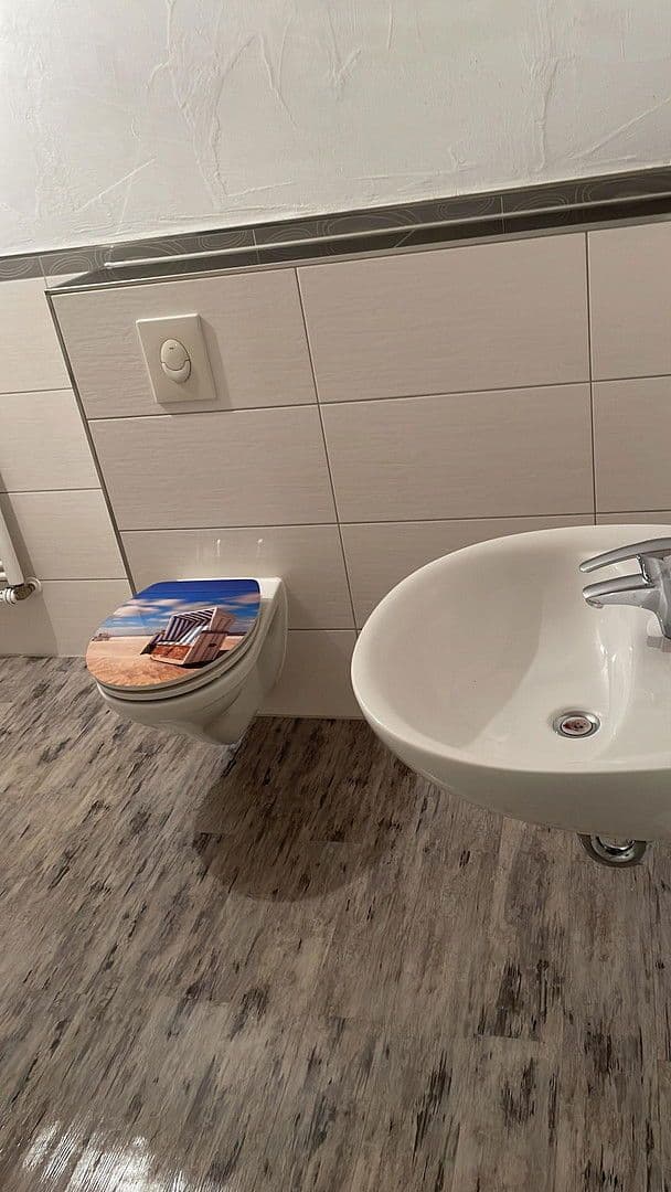 Pronájem bytu 3+1 113 m², Bahnhofstr. 13, Gedern, Hessen Pronájem bytu 3+1 113 m², Bahnhofstr. 13, Gedern, Hessen