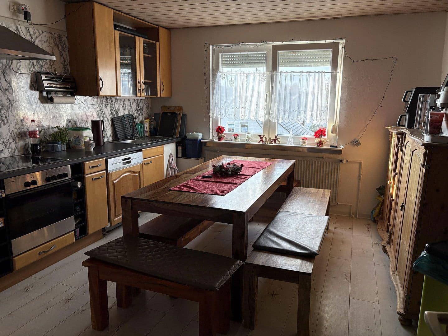 Pronájem bytu 3+1 113 m², Bahnhofstr. 13, Gedern, Hessen Pronájem bytu 3+1 113 m², Bahnhofstr. 13, Gedern, Hessen