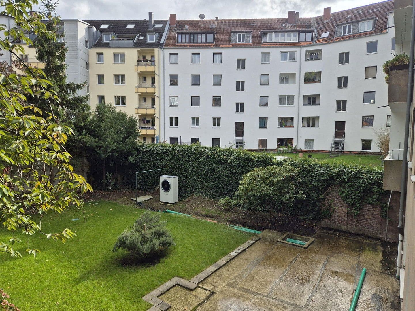 Pronájem bytu 3+1 84 m², Düsseldorf, Severní Porýní-Vestfálsko Pronájem bytu 3+1 84 m², Düsseldorf, Severní Porýní-Vestfálsko