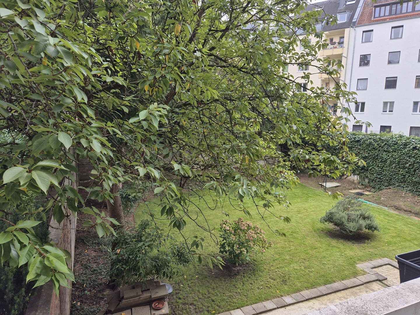 Pronájem bytu 3+1 84 m², Düsseldorf, Severní Porýní-Vestfálsko Pronájem bytu 3+1 84 m², Düsseldorf, Severní Porýní-Vestfálsko