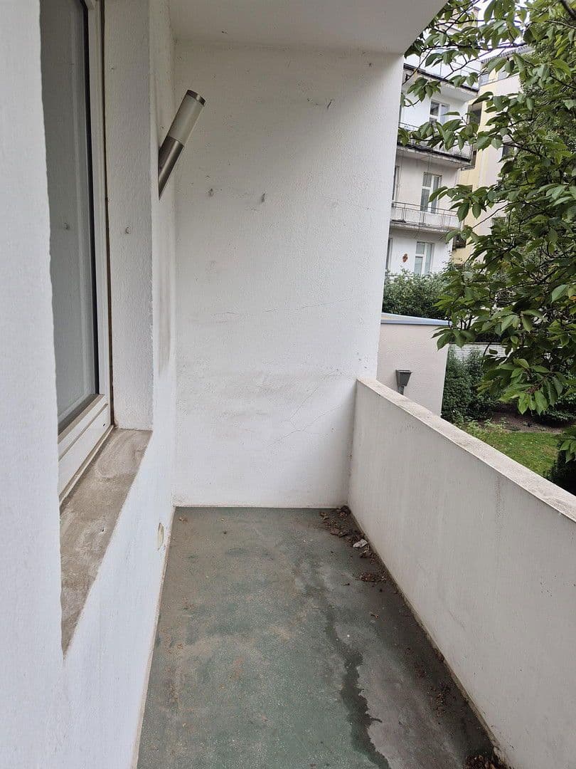 Pronájem bytu 3+1 84 m², Düsseldorf, Severní Porýní-Vestfálsko Pronájem bytu 3+1 84 m², Düsseldorf, Severní Porýní-Vestfálsko