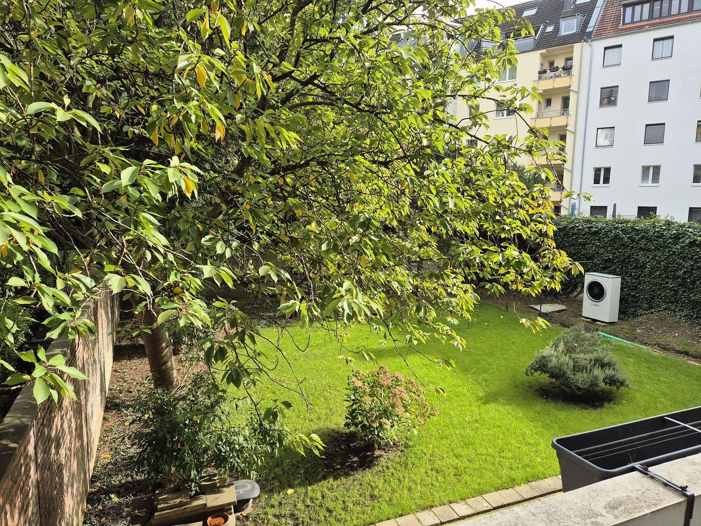 Pronájem bytu 3+1 84 m², Düsseldorf, Severní Porýní-Vestfálsko Pronájem bytu 3+1 84 m², Düsseldorf, Severní Porýní-Vestfálsko