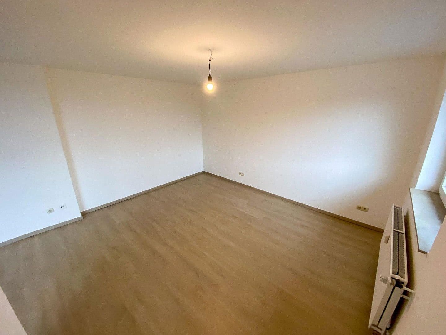 Pronájem bytu 1+kk 44 m², Castrop-Rauxel, Severní Porýní-Vestfálsko Pronájem bytu 1+kk 44 m², Castrop-Rauxel, Severní Porýní-Vestfálsko