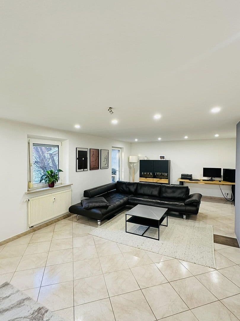 Prodej bytu 2+1 72 m², Nürnberg, Bavorsko Prodej bytu 2+1 72 m², Nürnberg, Bavorsko