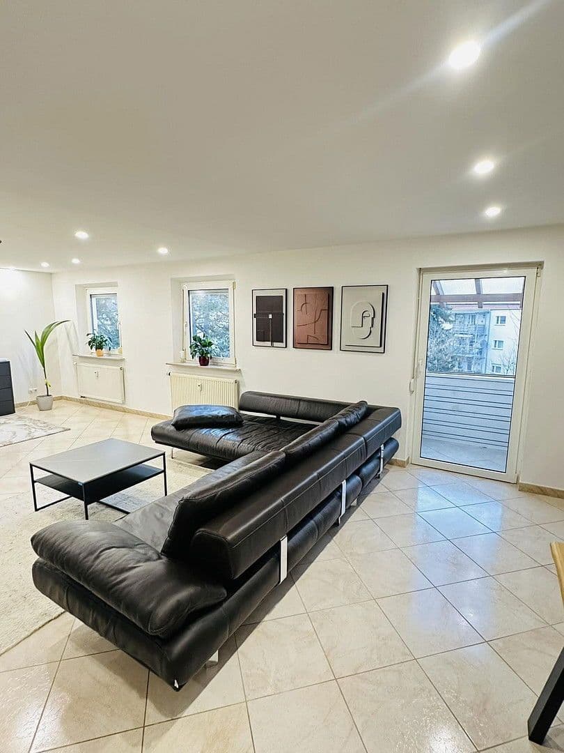 Prodej bytu 2+1 72 m², Nürnberg, Bavorsko Prodej bytu 2+1 72 m², Nürnberg, Bavorsko